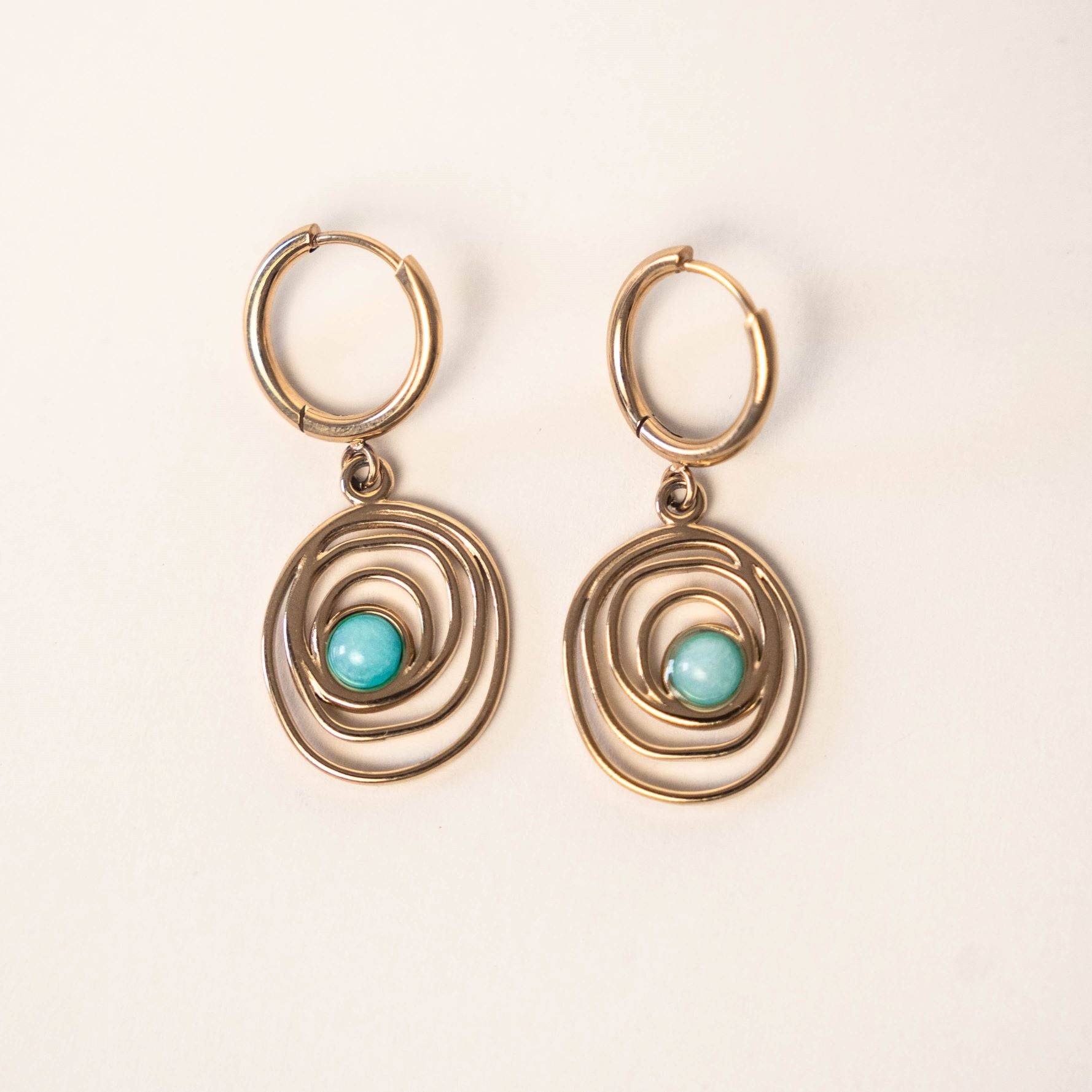 Boucles avec pierres naturelles