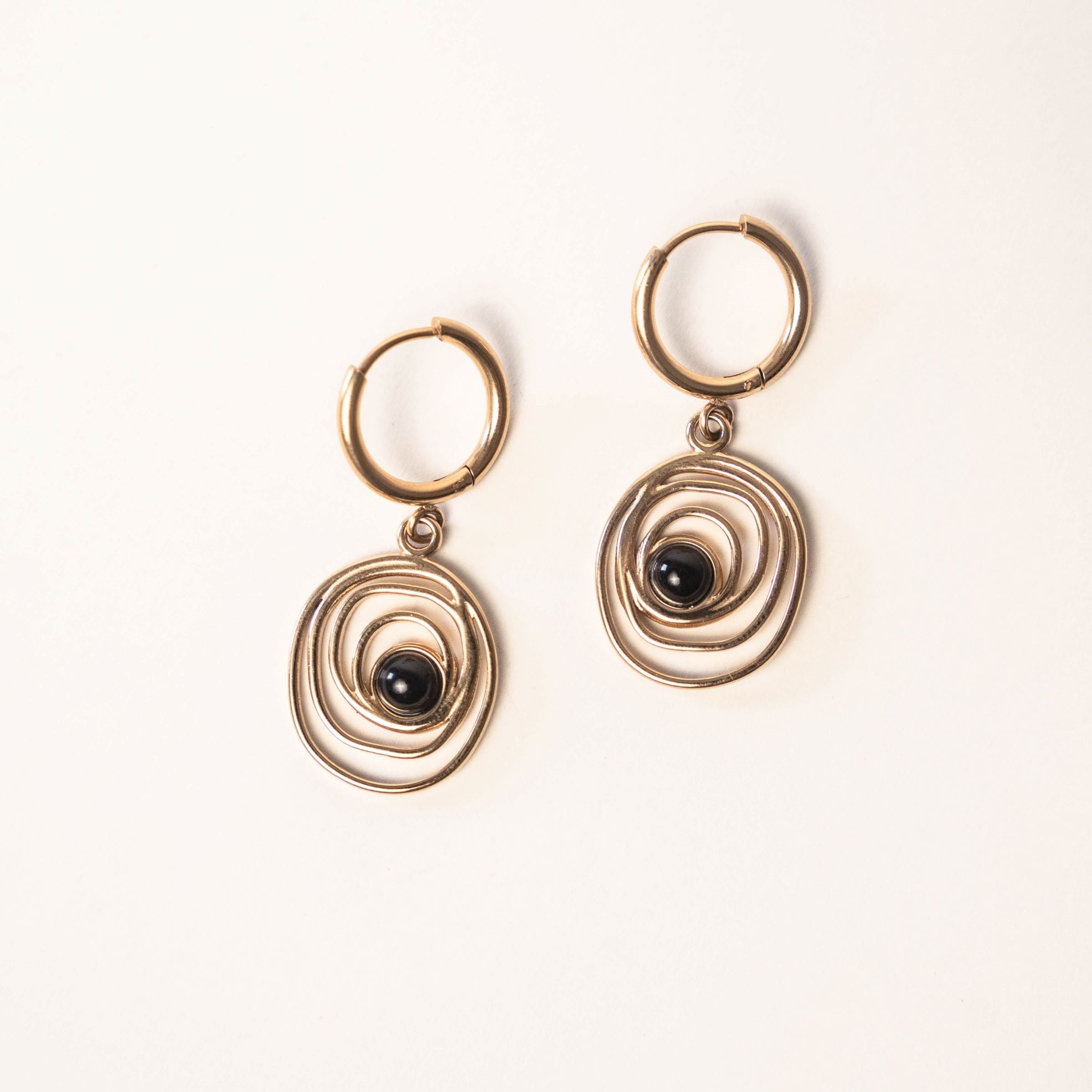 Boucles avec pierres naturelles